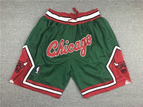 Bull green C-shaped Siamese Just don shorts