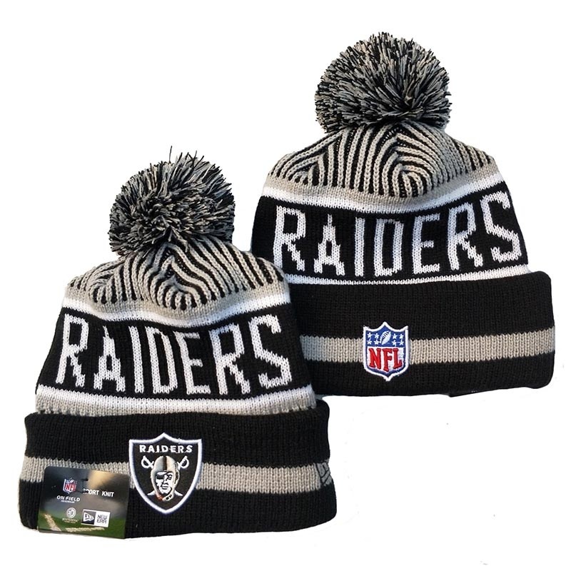 CapsNFLBeaniesRaiders8018