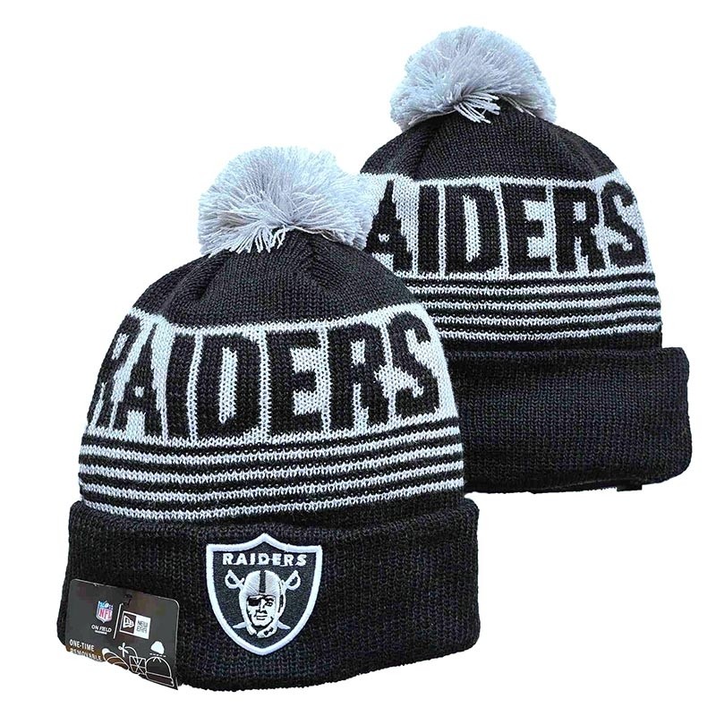 CapsNFLBeaniesRaiders8019