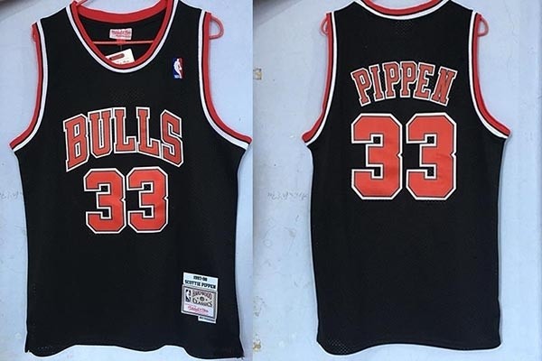 NBA Chicago Bulls #33 Scottie Pippen Black 1997-98 Hardwood Classics Jersey