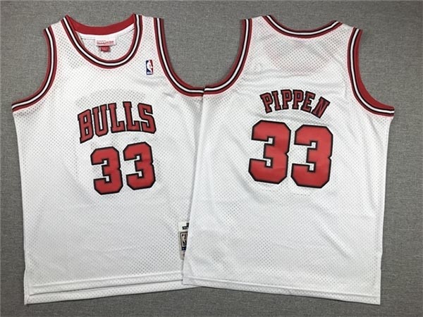 Men's Chicago Bulls #33 Scottie Pippen White 1997-98 Red Hardwood Classics Jersey