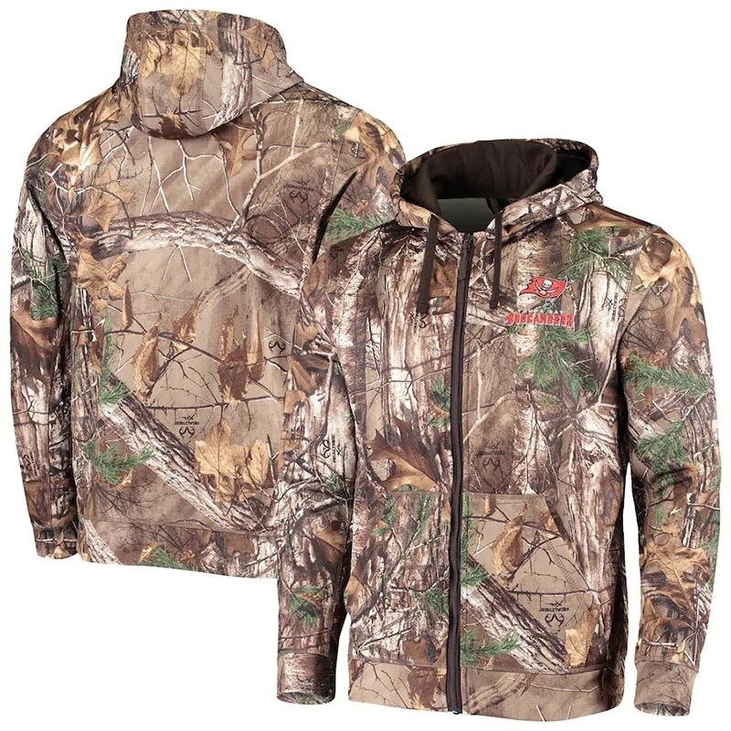 Men's Tampa Bay Buccaneers Realtree Camo Trophy Tech Fleece Full-Zip Hoodie