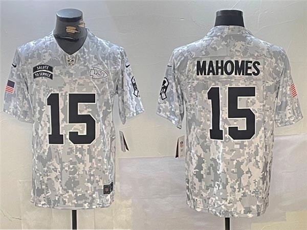 Men's Kansas City Chiefs #15 Patrick Mahomes Arctic Camo 2024 Salute To Service Limited Jersey