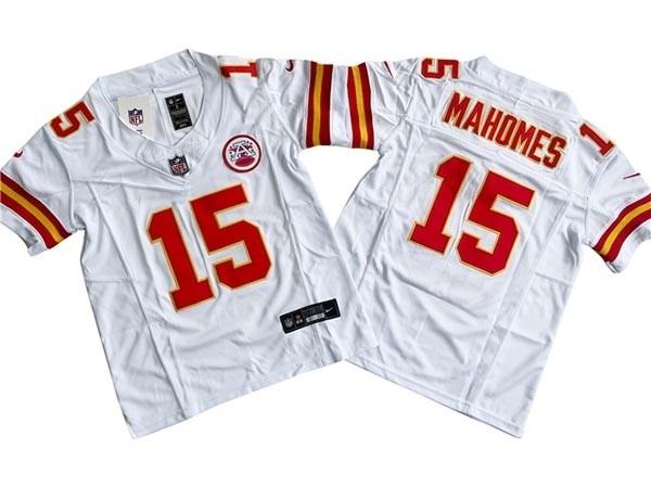 Youth Kansas City Chiefs #15 Patrick Mahomes White Vapor F.U.S.E. Limited Jersey