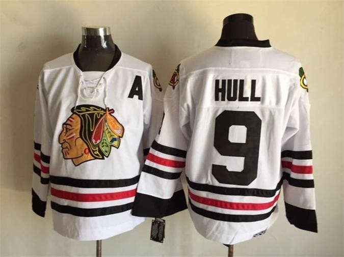 Men's Chicago Blackhawks #9 Bobby Hull 1957-58 White CCM Throwback Jersey