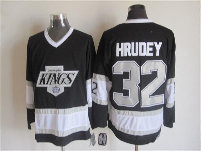 Men's Los Angeles Kings #32 Kelly Hrudey Black Throwback CCM Jersey