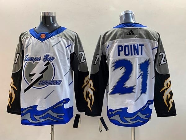 Men's Tampa Bay Lightning #21 Brayden Point White 2022-23 Reverse Retro Stitched Jersey